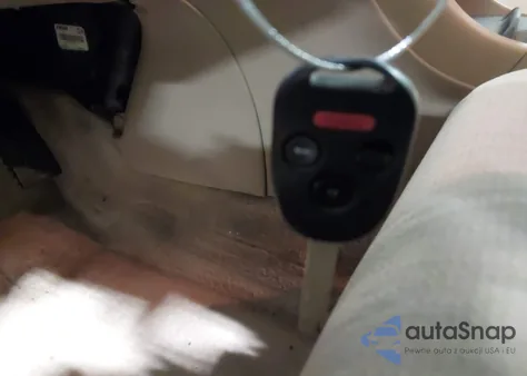 2004 Honda Accord 2.4 Lx from USA, damaged, VIN 1HGCM56324A067569